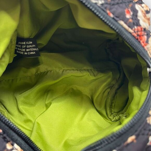 Anne Klein Quilted Floral Fabric Travel Zippered Cosmetic Bag Black Pink - Picture 7 of 8